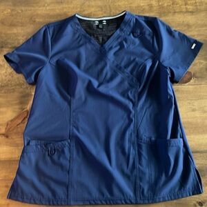 Elle Scrub top